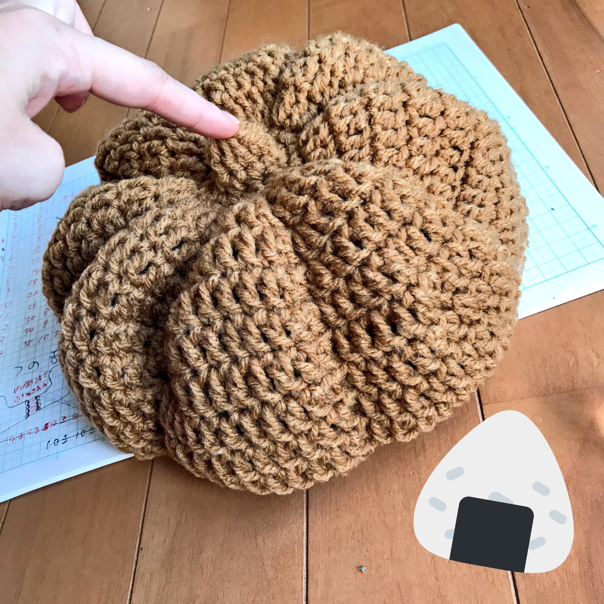 ハロウィンまでに間に合うのか かぎ針編みのカボチャ帽子プロジェクト 彡 ライスボールの秘密基地